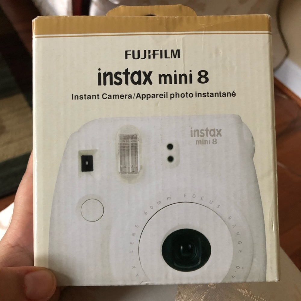 Fujifilm Instax mini 8 - brand new!